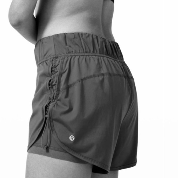 Lululemon Strides Ahead High-Rise Short 4"- Grey - Picture 4 of 6